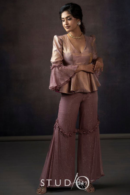 CONTEMPORARY COCKTAIL OUTFIT IN LILAC