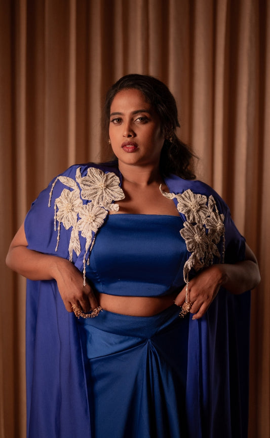 DESIGNER DRAPE SET IN BLUE