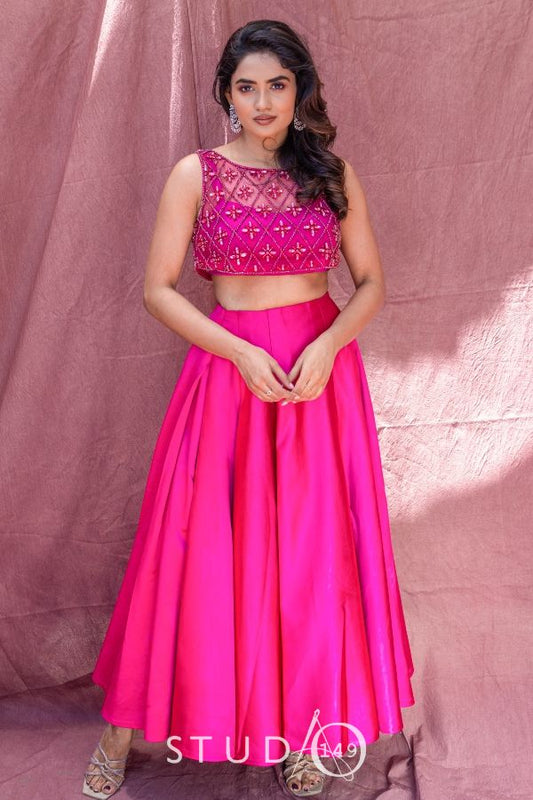 EMBELLISHED CROP TOP & SKIRT IN PINK