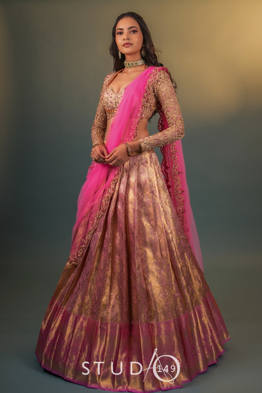 BRIDAL KANJEEVARAM HALF SAREE SET IN PINK & GOLD