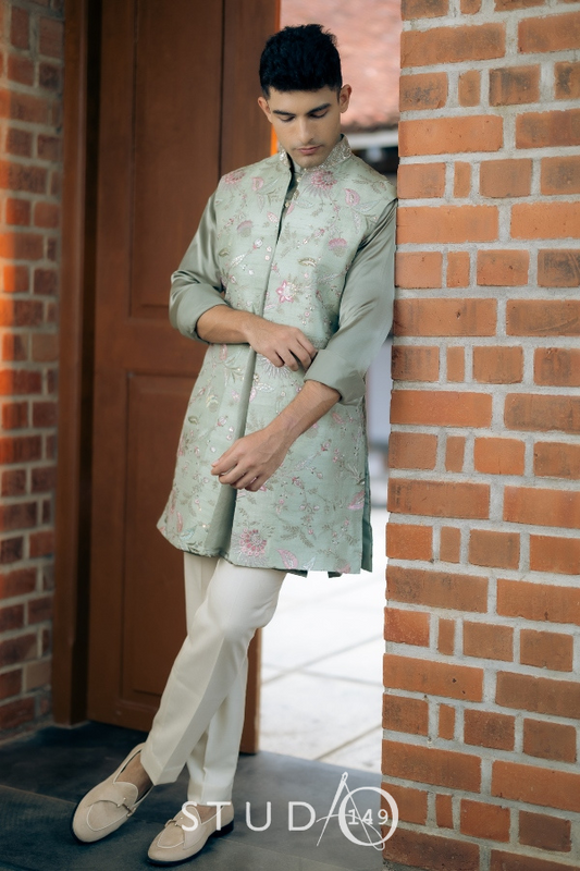 DESIGNER BANDI KURTA OUTFIT IN GREEN