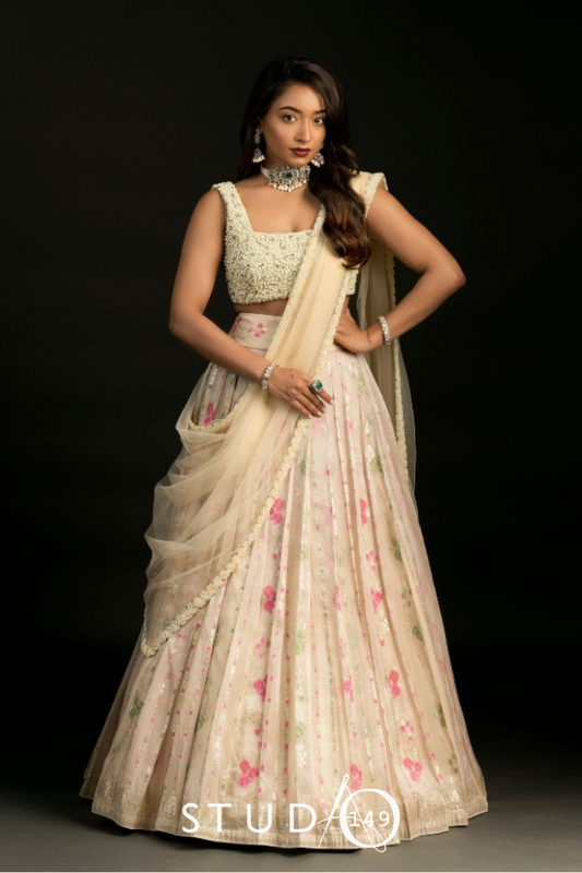 DESIGNER HALF SAREE SET IN OFF WHITE