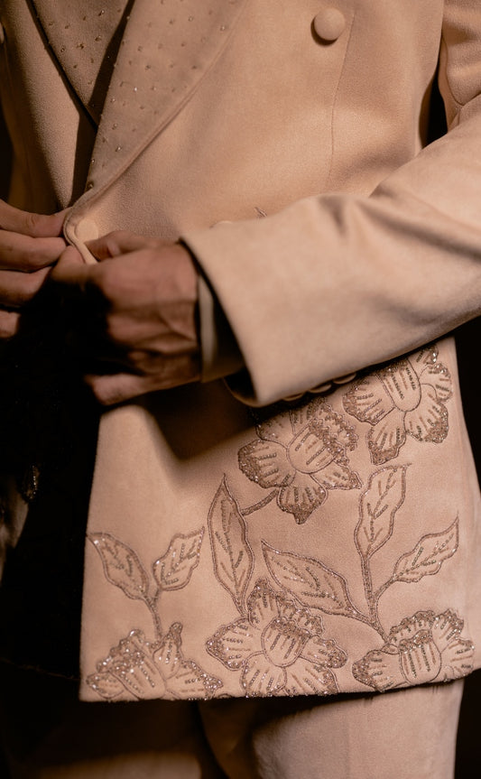 DESIGNER EMBROIDERED BLAZER IN BEIGE