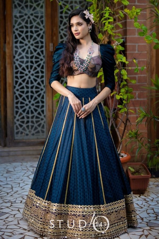DESIGNER CROPTOP & SKIRT IN NAVY BLUE