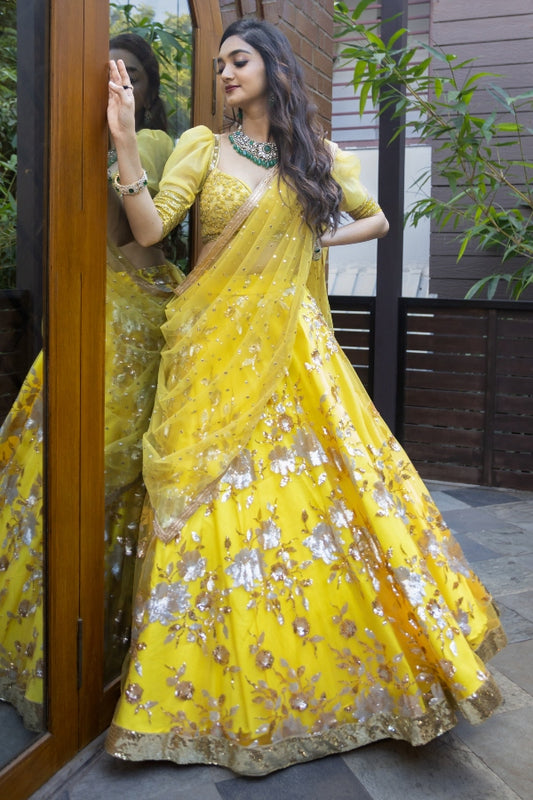 DESIGNER SANGEET LEHENGA