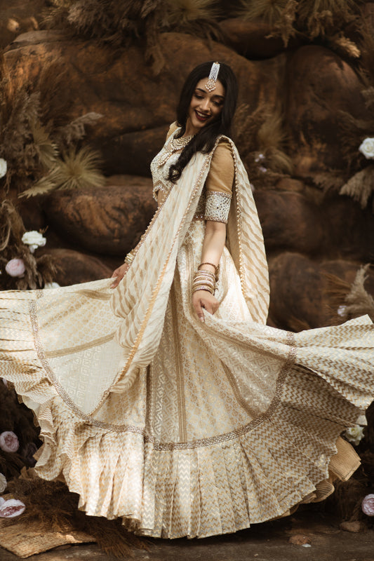 BANARES BRIDAL LEHENGA IN IVORY