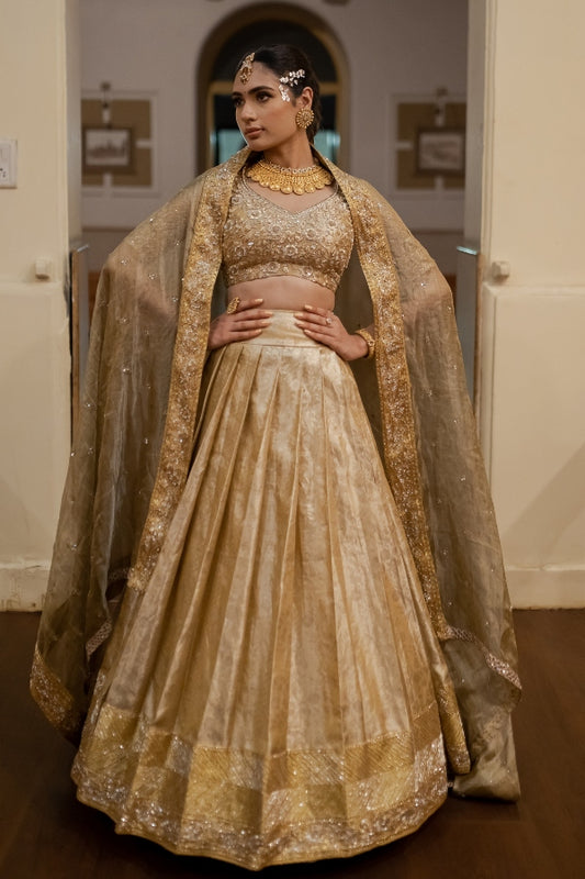 GOLD DESIGNER KANJEEVARAM HALF SAREE