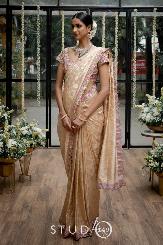 BRIDAL BANARASI SAREE IN OFFWHITE & GOLD