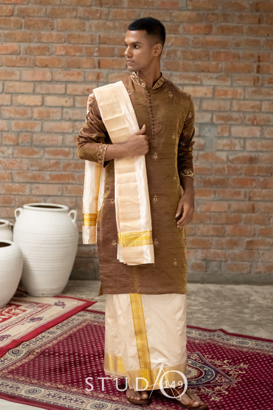 DESIGNER KURTA AND VESHTI SET IN BROWN