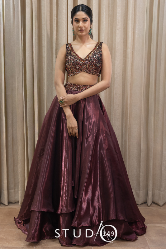 DESIGNER CROPTOP AND SKIRT IN BURGUNDY