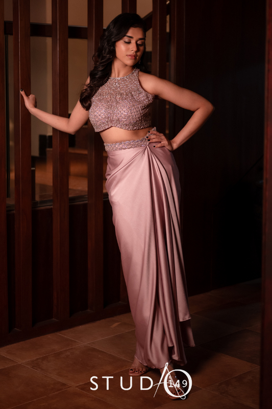 DESIGNER DRAPE SET IN MAUVE