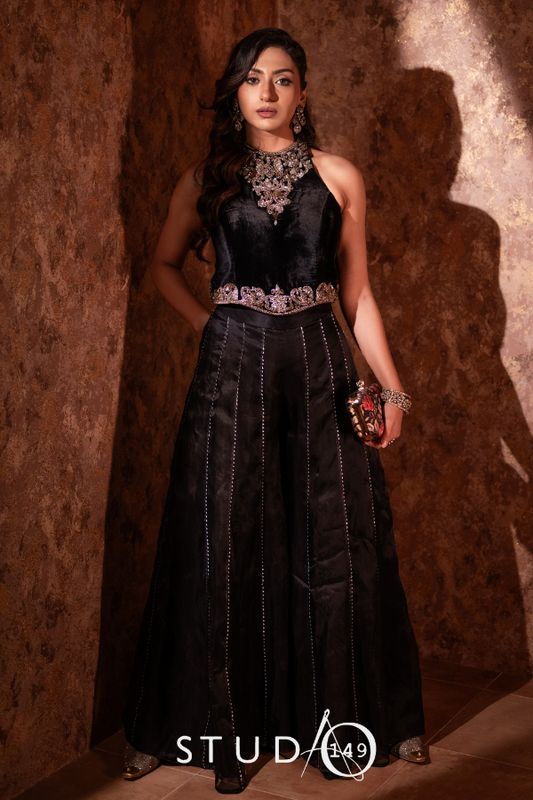 DESIGNER CO-ORD SET IN BLACK